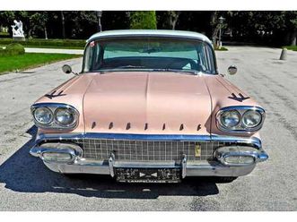 pontiac chieftain sedan oldtimer 8zylinder *top*