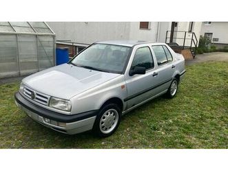 volkswagen vento 1.8 55kw cl cl