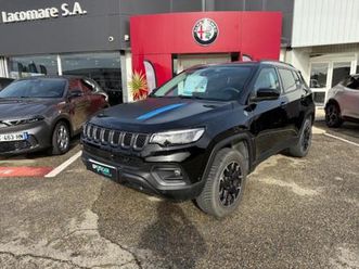 1.3 turbo t4 240ch phev 4xe trailhawk at6 eawd