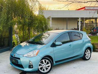toyota prius c an. 2014