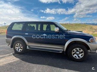 mitsubishi montero sport