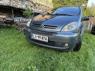citroen-xsara-picasso-elegance-plus-1-6i-16v