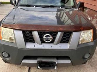 well maintained nissan xterra off-road 4x4