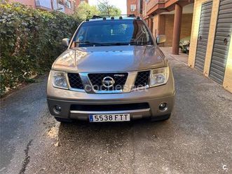 nissan pathfinder 4.0 v6 le 7 plazas