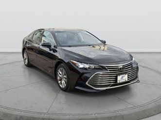 used 2021 toyota avalon xle