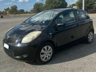 yaris ii 20053p 1.0 sol