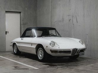 1970 alfa romeo duetto - 1750 spider veloce
