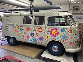 combi volkswagen t1 split pour road trip 1964