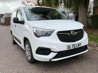 vauxhall combo 1.6 turbo d 2300 sportive panel van 4dr diesel manual l1 h1 euro 6 (start/stop) (100 ps)