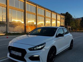 hyundai i30n performance fastback, 2019 god.