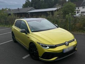volkswagen vw golf 8 gti clubsport 300ps lemon gelb