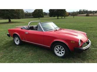 1979 fiat 124 spider rouge manuel, 5 vitesses conduite à...