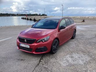peugeot 308 sw 1,5 bluehdi gt line full oprema u pdv u, 2019 god.