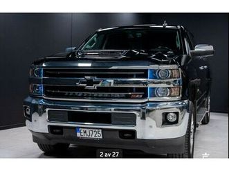 2500 hd crew cab 6.6 v8 duramax 4wd