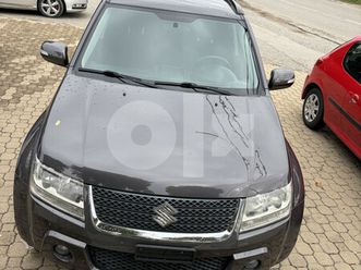 suzuki grand vitara 2.4