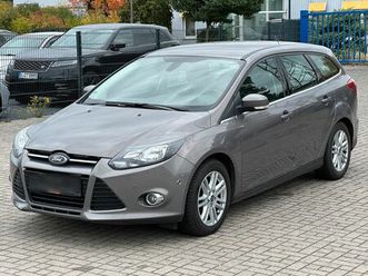 ford focus ecoboost 1.0 unfallfrei 8-fach fahrzeug klappert