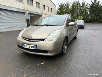toyota prius linea sol cvt