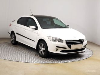 1.6 vti,2014,serv.kniha,park. senzory