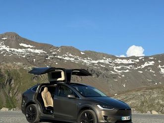 tesla model x 90d superchargeur gratuit