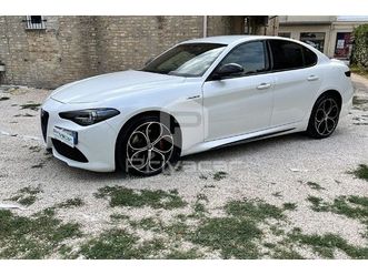 alfa romeo giulia 2.2 turbodiesel 210 cv at8 awd q4 veloce ti