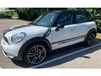 countryman cooper s, essence, 184 cv din, pack finition red hot chili