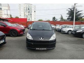 peugeot 1007 1.4 trendy
