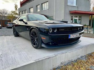 dodge challenger scat srt 392