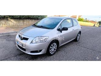 toyota auris 2.0 d4d luna plus