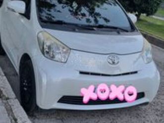 toyota iq 2012