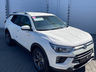 ssangyong korando 1.5 turbo e-xgi 163k style+ a/t