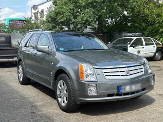 cadillac srx v8