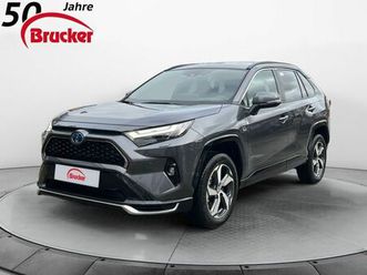 toyota rav 4 4x4 plug-in-hybrid teamplayer