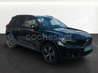 volvo xc40 2.0 b3 g plus dark auto