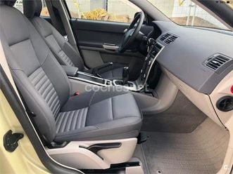 volvo s40 1.8 flexifuel momentum