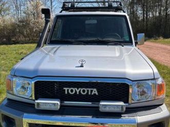 toyota land cruiser grj 76 lx