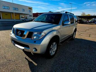 nissan - pathfinder