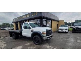 2009 ford super duty f-550 drw 4x2 2dr regular cab 140.8 200.8 in. wb
