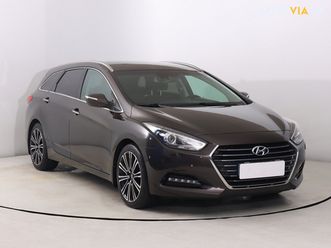 hyundai i40 premium 1.7 crdi automat, serv.kniha, koža, navigácia za 9 500 €