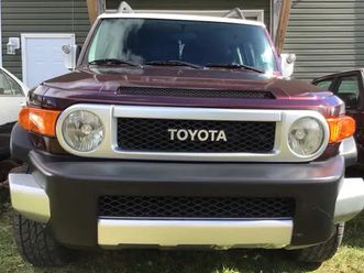 fj cruiser in great shape