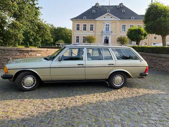 mercedes-benz 230 te (w123)