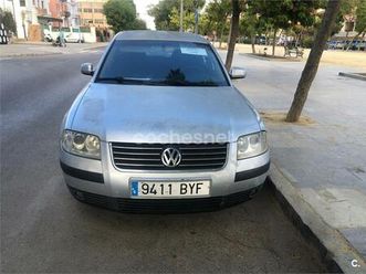 VOLKSWAGEN PASSAT volkswagen-passat-1-9-tdi-trendline