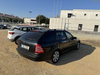 mercedes-benz c 220 w203 novembro/01