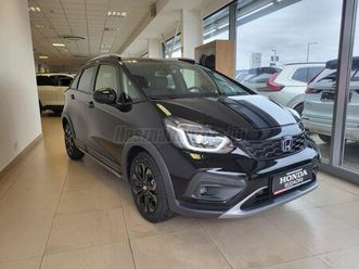honda jazz 1.5 i-mmd hybrid crosstar ecvt új autó. készleről!
