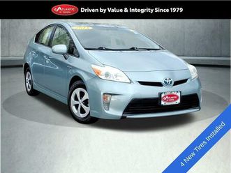 used 2014 toyota prius three