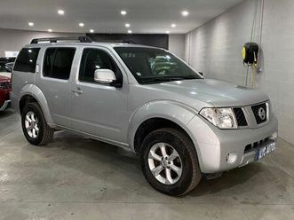 nissan pathfinder 4x4 2.5 dci 4wd 163cv 7 places