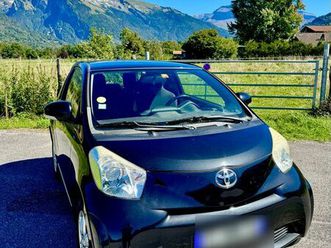 toyota iq 1.4 d-4d 90 ch