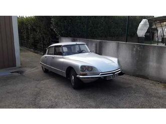 1973 citroen ds gris manuel, 5 vitesses conduite à gauche...