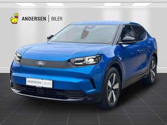 ford capri 82 select extended range 5d