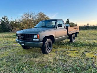 chevrolet pickup c30/ c3500 6.2l diesel flatbed c10/c20/k30