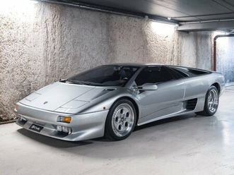 lamborghini diablo vt v12 5.7 492